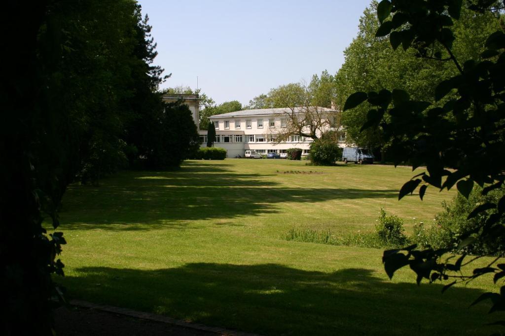 Hostellerie De La Quenoeuille Marquise Buitenkant foto